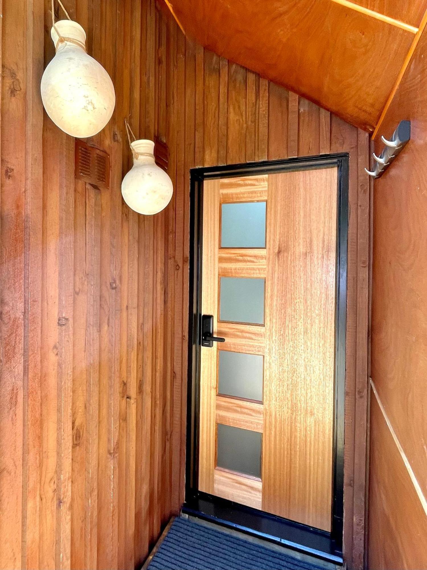 The Cove Cabin - Your Quiet Escape Dunedin Dış mekan fotoğraf