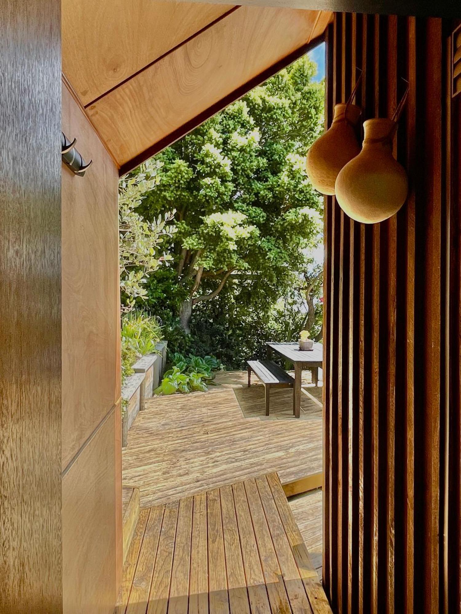 The Cove Cabin - Your Quiet Escape Dunedin Dış mekan fotoğraf